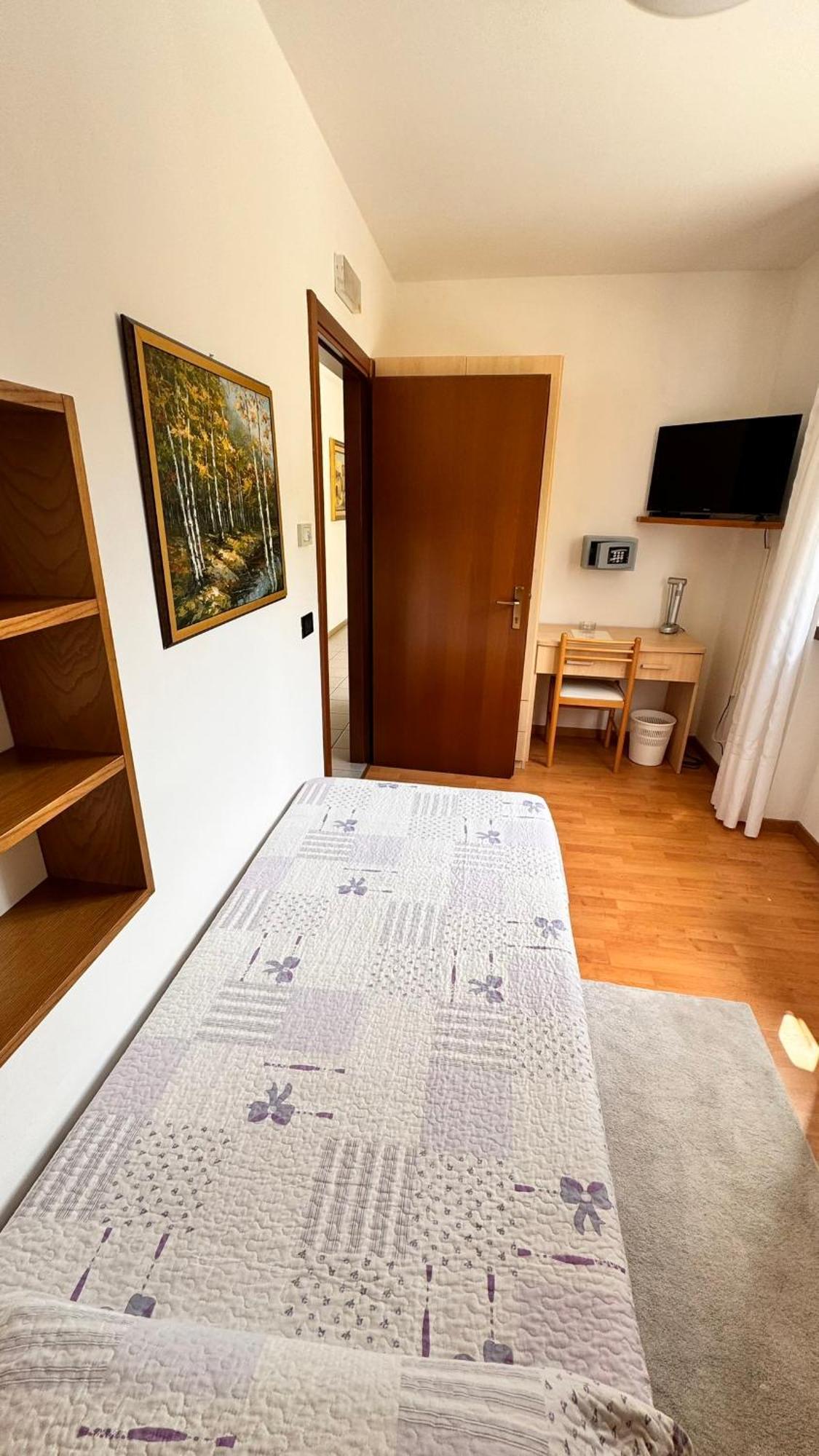 Albergo Stella Alpina Tenno Exterior photo