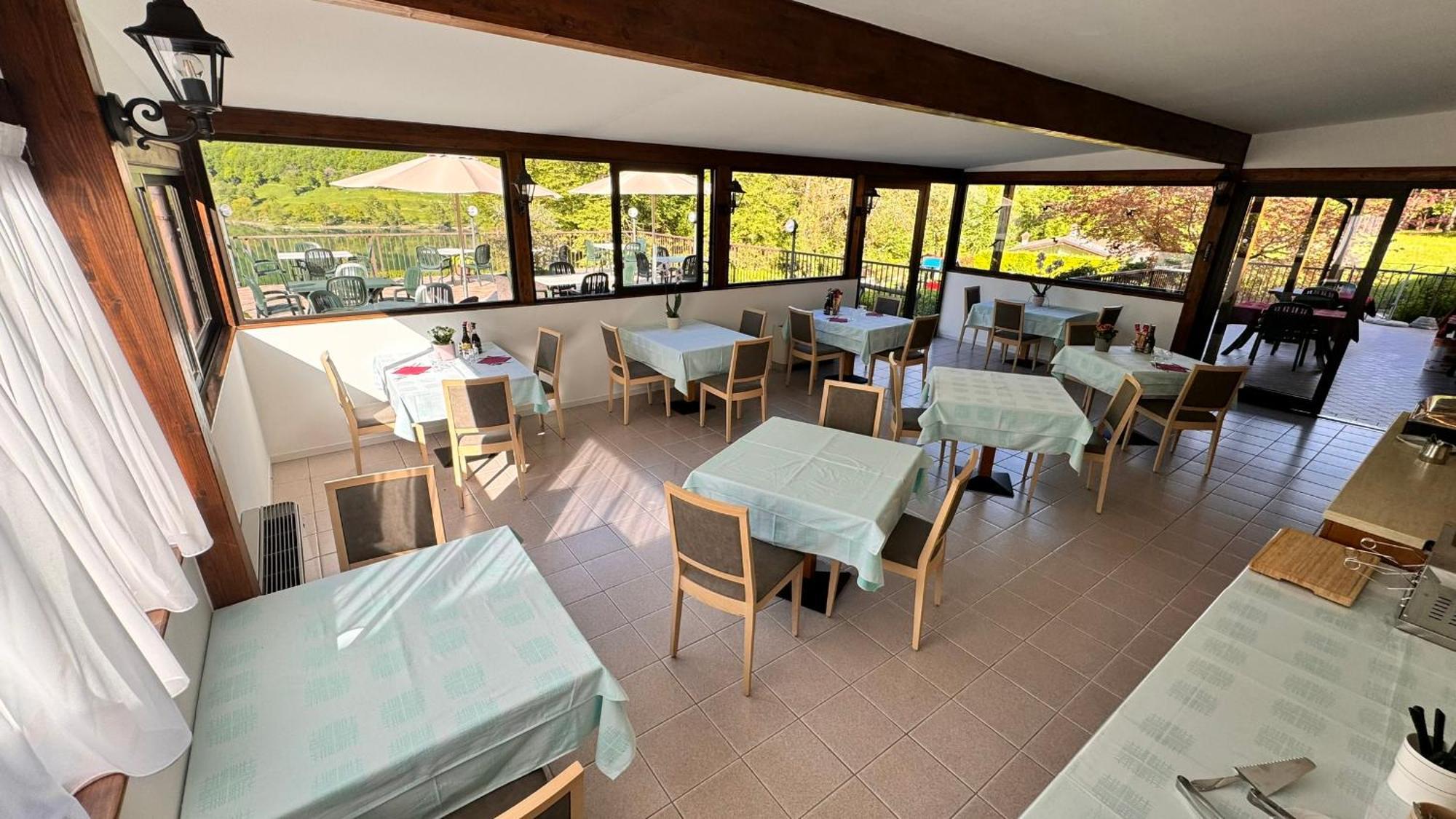 Albergo Stella Alpina Tenno Exterior photo
